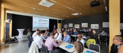 Schulung der CZ- und SK-Distributoren in Roznov